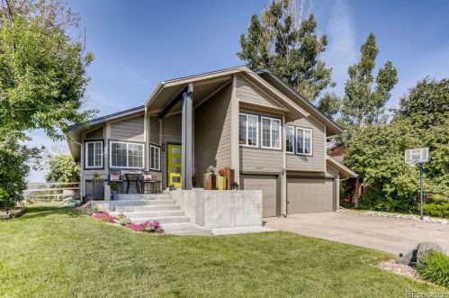 18376 Berry Dr, Denver CO  80015-2622 exterior