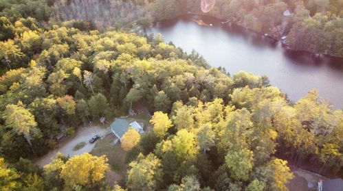 89 Boot Cove Ln, Winthrop, ME 04364-3668