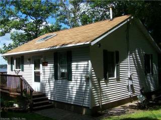 44 Marsh Pt, Morris, CT 06763-1306