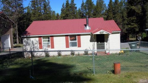 137926 Manzanita St, Gilchrist OR  97737-3232 exterior
