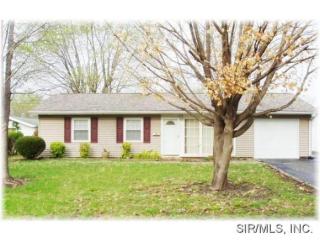 447 4th St, Fairview Heights, IL 62232