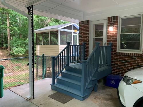 1842 Fern Creek Ln, Atlanta GA  30329-3314 exterior