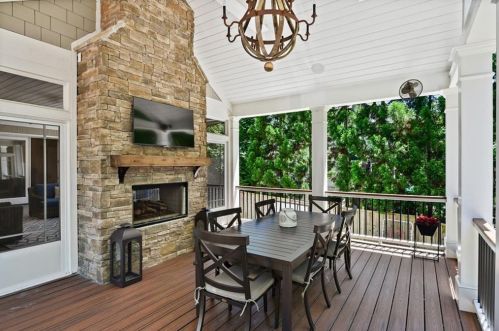 72 Brookhaven Dr, Atlanta GA  30319-3004 exterior