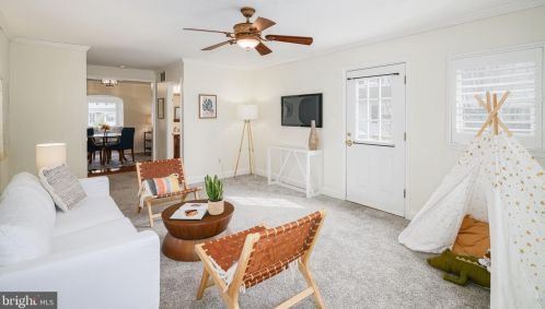 762 Mount Vernon Ave, Tavistock NJ  08033-2817 exterior