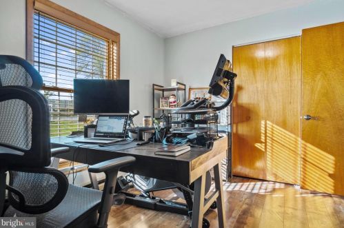 231 Alters Rd, Carlisle PA 17015-8969 exterior