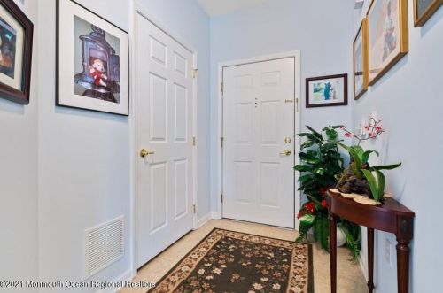 521 Mill Pond Way, Tinton Falls, NJ 07724-2477