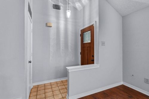 2141 Stradivarius Ln, Carrollton TX  75007-2218 exterior