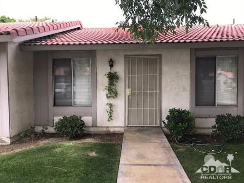 82892 Davis Dr, Indio, CA 92201-7614