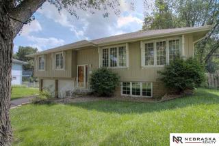 4710 99th Cir, Omaha, NE 68127-2004