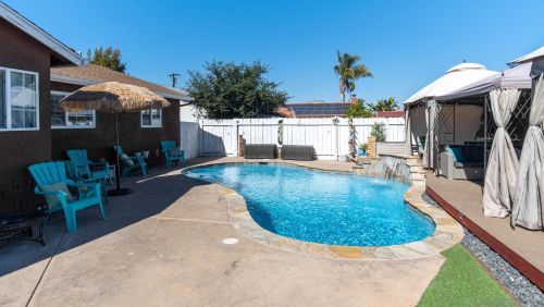 1023 Blackbird St, El Cajon, CA 92020-1401