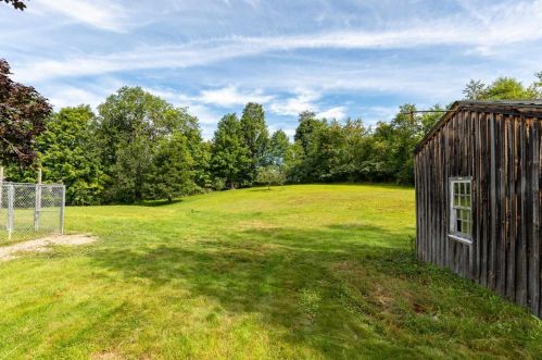 190 County Farm Cross Rd, Dover NH  03820-6006 exterior