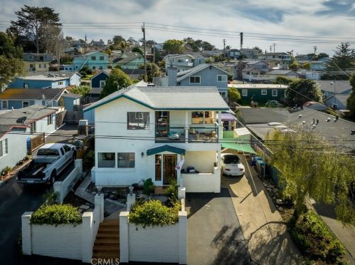 978 Balboa St, Morro Bay, CA 93442-2306