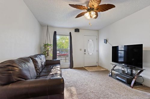 1620 Fundy Way, Aurora CO 80011-5323 exterior