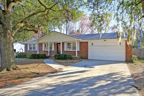 102 Richter Dr, Ladson, SC 29456-5409