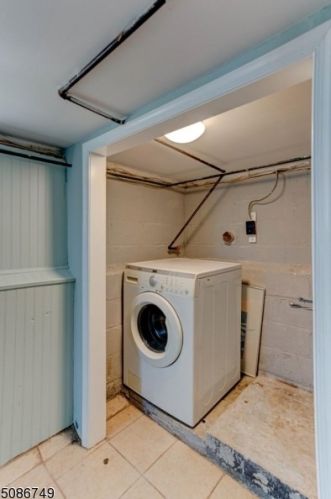 66 Van Ness Ter, Maplewood NJ 07040-3343 exterior