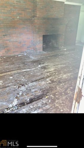 250 Rockdale Dr, Conyers GA  30013-1564 exterior
