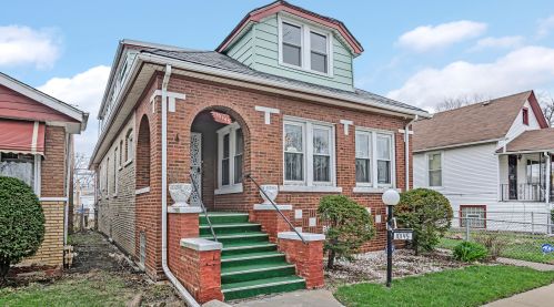10145 Aberdeen St, Chicago, IL 60643-2234