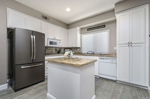 8418 Cody Way, Anaheim, CA 92808-2353