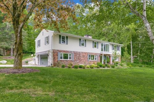 27 Irmgard Ln, Wilton, CT 06897-4911