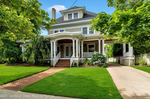 508 8th Ave, Tinton Falls, NJ 07712-5206