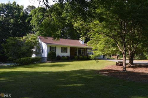 790 New Hope Dr, Hampton, GA 30228-1548