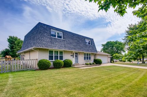 1002 Grandview Dr, Mokena, IL 60451-2329