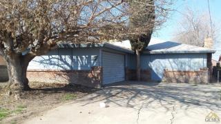 240 3rd St, Buttonwillow, CA 93206-9755