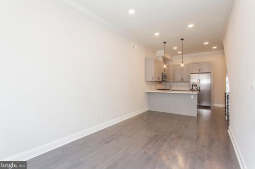 1630 Marshall St, Philadelphia, PA 19122-2922