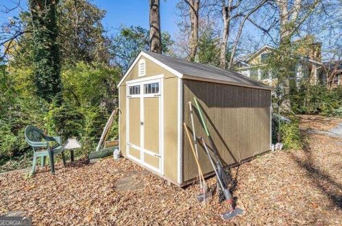 580 Elmwood Dr, Atlanta GA  30306-3642 exterior