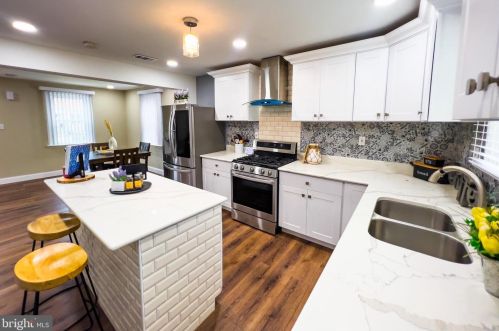 74 Smith Ave, Aberdeen, MD 21001-3736
