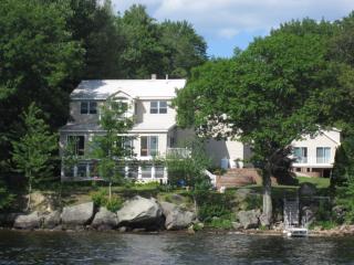 46 Pauli Point Rd, Freedom, NH 03836-4320