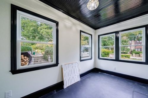 349 Delmont Dr, Atlanta GA  30305-3220 exterior
