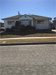 1510 136th St, Compton, CA 90222-3210