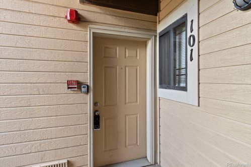 15390 Arizona Ave, Denver CO  80017-4098 exterior