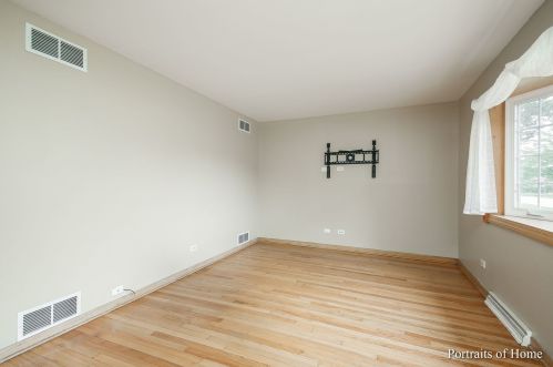 506 Fulton Ave, Villa Park, IL 60181-1728