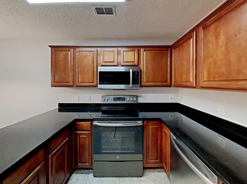 7309 Rock Garden Trl, Fort Worth TX  76123-2857 exterior