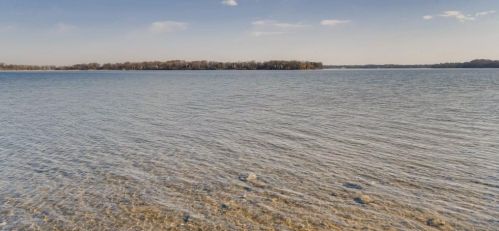 4195 Homewood Ave, Saint Paul MN  55110-3921 exterior