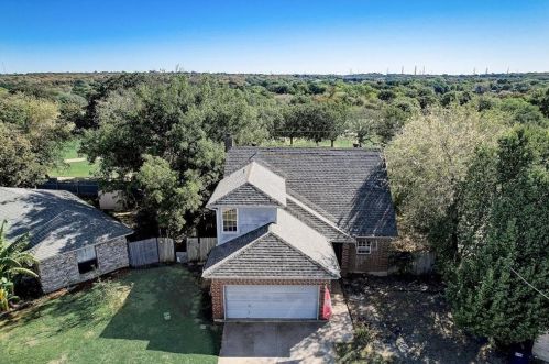 5187 Mdw Ct, Fort Worth TX  76112-3865 exterior