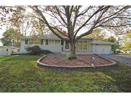 23 Sandcreek Dr, Decatur, IL 62521-5464