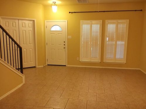 5183 Hartson, Uhland TX  78640-5260 exterior