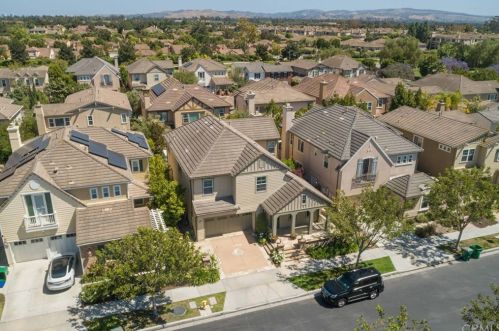 30 Juneberry, Irvine CA  92606-4503 exterior