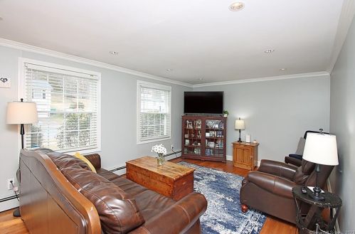 207 Timber Ridge Rd, Middletown CT  06457-7525 exterior