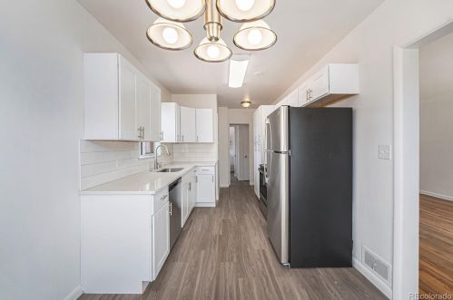 4300 Acoma St, Englewood CO 80110-1510 exterior