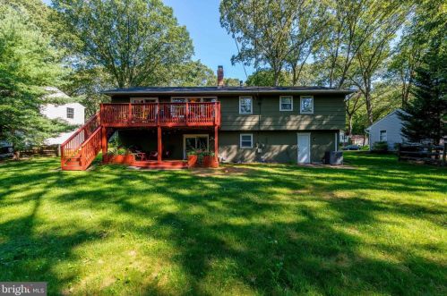 185 Berrywood Dr, Severna Park MD 21146-2030 exterior