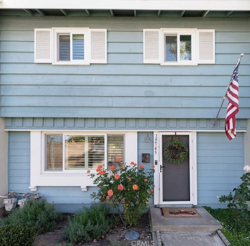 19745 Keswick Ln, Huntington Beach CA  92646-4246 exterior