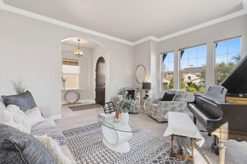 2017 Medici Way, Folsom CA  95762-4154 exterior