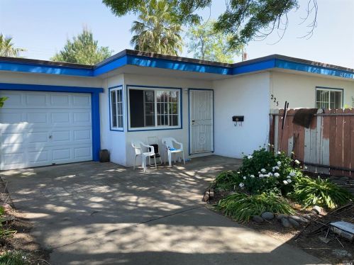 225 Stinson Ave, Vacaville, CA 95688-2618