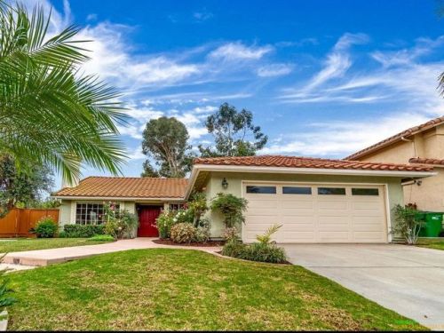 4341 Yosemite St, Carlsbad, CA 92010-7911