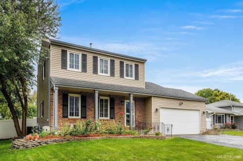 123 Kristine St, Oswego, IL 60543-9112