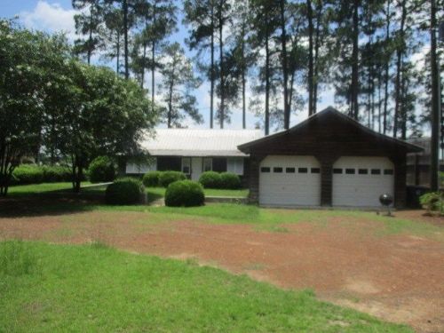 2143 Lakeshore Ct, Cordele, GA 31015-8814